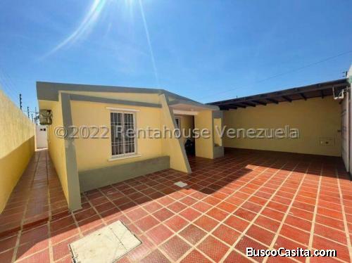 Casa en Venta Puerta Maraven cod rah 23-9245