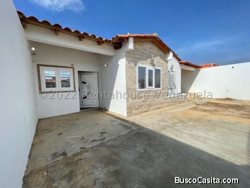 Casa en Venta Puerta Maraven cod rah 23-9005