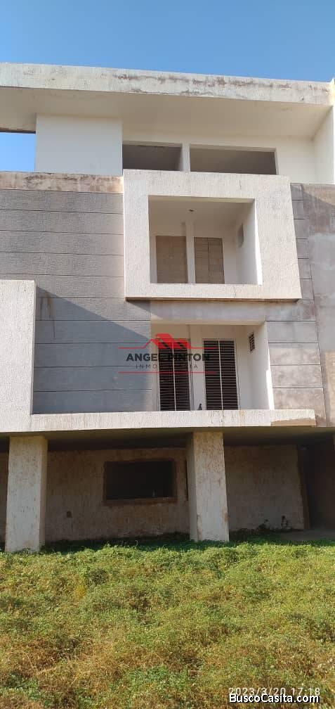 APARTAMENTO VENTA LA COROMOTO SAN FRANCISCO API 4212 ELIDA HERNANDEZ ANGEL PINTON FS TEAM WORK