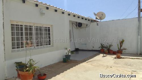 Casa en Venta Pedro Manuel Arcaya cod rah 23-3471