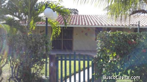 Townhouse en Venta en Higuerote Palm Beach 23-3077 Fn