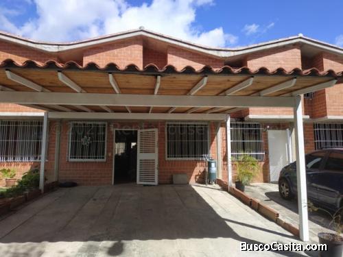 Townhouse en Venta en Guarenas Nueva Casarapa 23-3080 Fn 04129915337