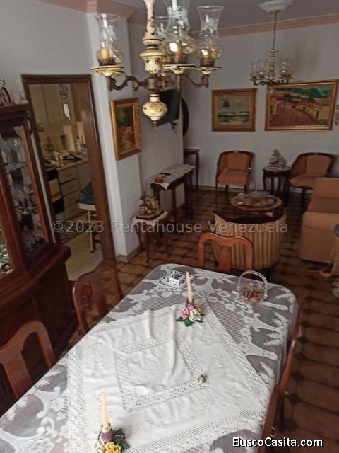 Los Chaguaramos, Msl# 23-18462, Martina Fernandez, 04142263771, 