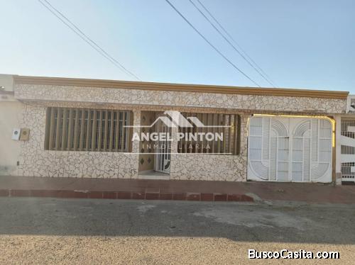 CASA EN VENTA EN MARA NORTE MARACAIBO API 4271 ELIDA HERNANDEZ ANGEL PINTON FS TEAM WORK