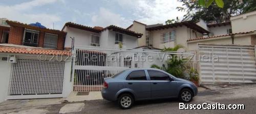 Amplia y Comoda casa