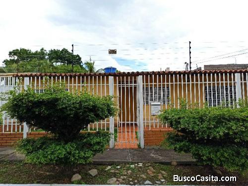 Casas Ubicada en Urbanización privada en Cabudare, La Morenera
