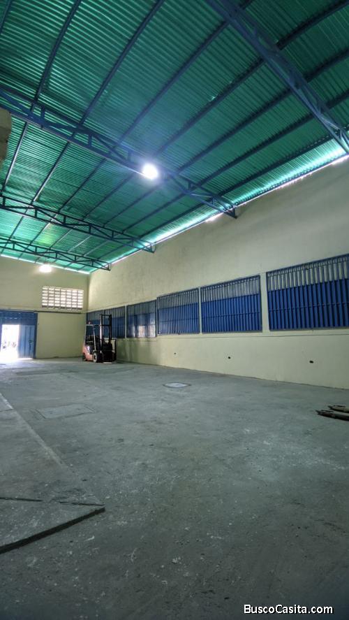  Galpón en zona industrial II de 400 mts2