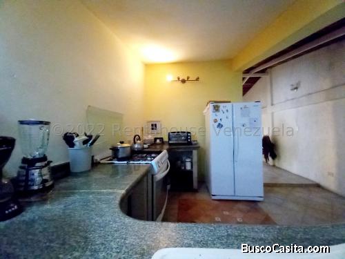 DG VENDE HERMOSA CASA EN URBANIZACION LAS DELICIAS CORO FALCON