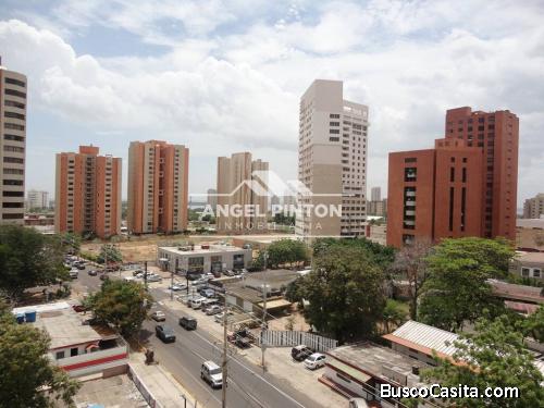 APARTAMENTO ALQUILER  BELLAS ARTES MARACAIBO. API 4375 ELIDA HERNANDEZ ANGEL PINTON FS TEAM WORK