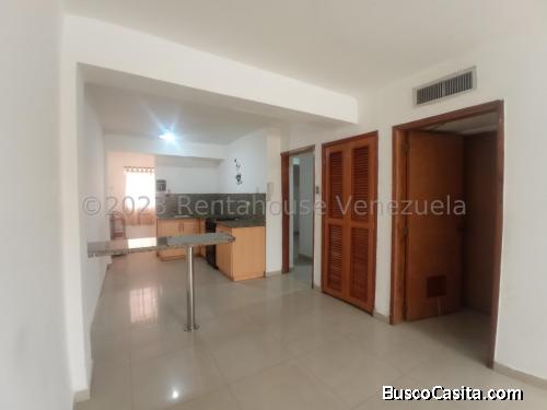 APARTAMENTO EN VENTA Av Delicias Norte MLS:23-17736 HE