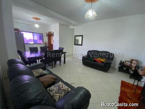 Apartamento en Venta Centro de Punto Fijo cod rah 23-25324