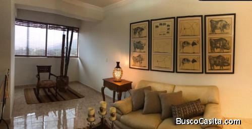 SKY GROUP  PLATINUM Alquila en La Trigaleña, impecable apartamento tipo estudio completamente amobla