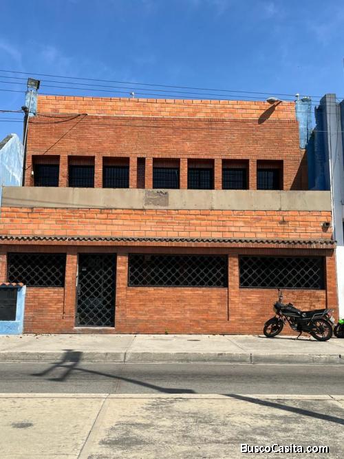 FARITH MOTA VENDE CASA COMERCIAL EN PUERTO CABELLO