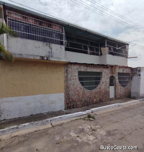 Beraca 001 Venta Casa En Barrio La Paz, La Morita Ii, Maracay