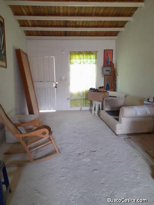 Casa en Obra gris URB Brisas del Lago etapa 4 Ciudad Alianza Guacara 