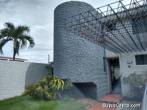 Bella Casa De 2 Niveles En Barquisimeto. 