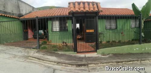 Rafabienes vende hermosa casa en conjunto PRIVADO Ejido