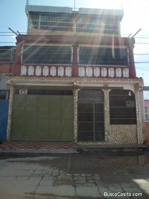 Beraca 001 Casa En Venta Vía El Macaro, Turmero