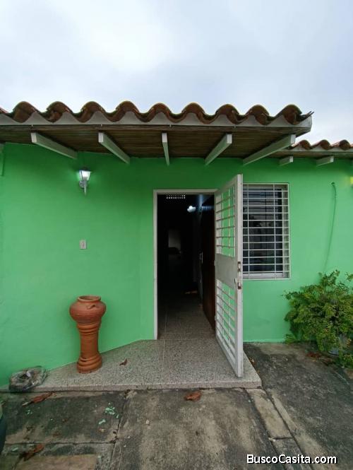 Casa En Urbanizacion En El Centro De Cabudare