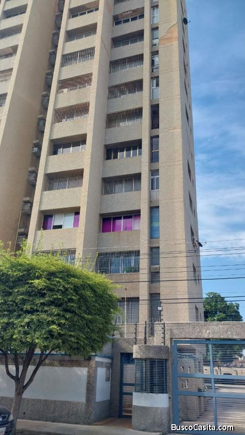 SE VENDE APARTAMENTO PB PLANTA BAJA SECTOR TIERRA NEGRA MARACAIBO