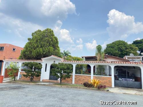 FARITH MOTA VENDE CASA EN VALLES DE CAMORUCO