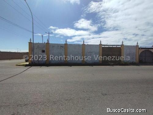 Local comercial en Venta Punta Cardon cod rah 23-26517