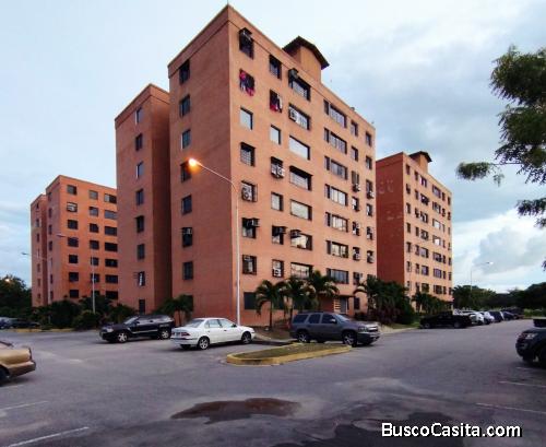 Beraca 001 Venta Apartamento Remodelado Conjunto Residencial La Placera Maracay
