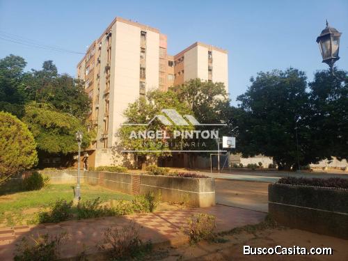 APARTAMENTO VENTA LAS VISTAS MARACAIBO API 4428 LEYDA VANEGAS 04146789451