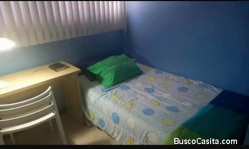 ALQUILO HABITACION EN EL CENTRO DE CARACAS ALTAGRACIA 