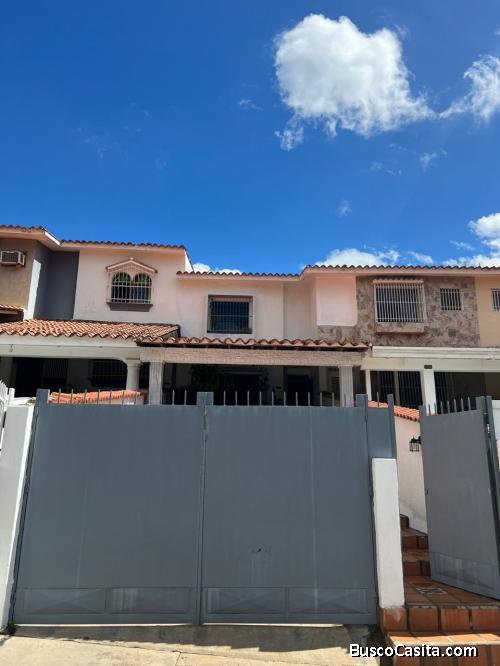 Sky Group Focus vende Casa en el Parral