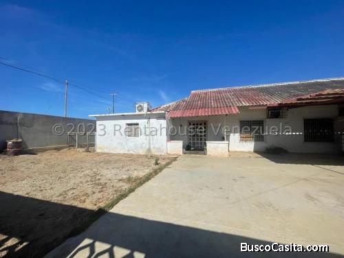 Casa en Venta campo Maraven cod rah 23-32943