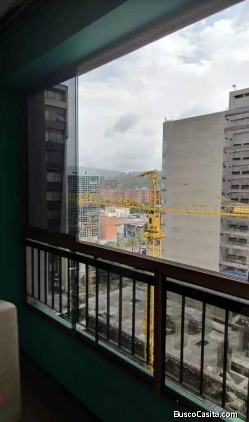 VENDO APARTAMENTO EN CHACAO 