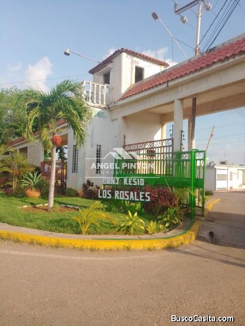CONJUNTO CERRADO VENTA VILLA LOS ROSALES LOS MODINES MARACAIBO API 4568 ELIDA HERNANDE ANGEL PINTON
