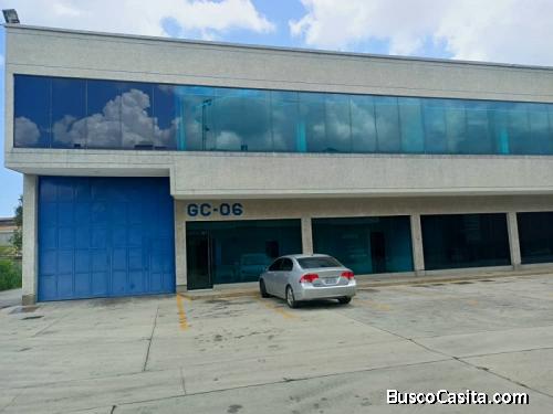 FARITH MOTA VENDE GALPON EN VALENCIA    FOG-173