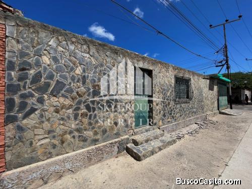 Local en la Av. Jacinto Lara SGL-108