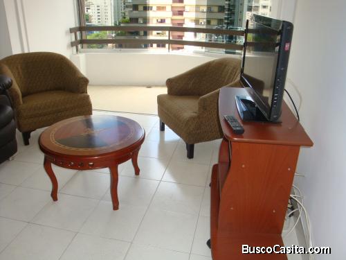 EXCELENTE APARTAMENTO EN ALQUILER EN LOS PALOS GRANDES:  Ideal para ejecutivos y diplomáticos. Apto 