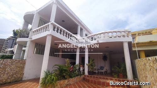 CASA QUINTA VENTA EN JUANA DE ÁVILA MARACAIBO API 4654 ELIDA HERNANDEZ ANGEL PINTON FS T.W.