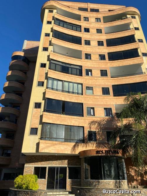 Gheizel Lugo Vende Apartamento en el Parral Valencia FOA-2898 