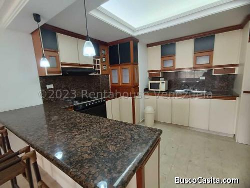 Alquiler apartamento amoblado Av El Milagro Maracaibo #24-222