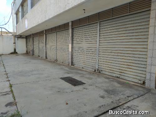 FARITH MOTA VENDE EDIFICIO COMERCIAL EN VALENCIA  FOG-101