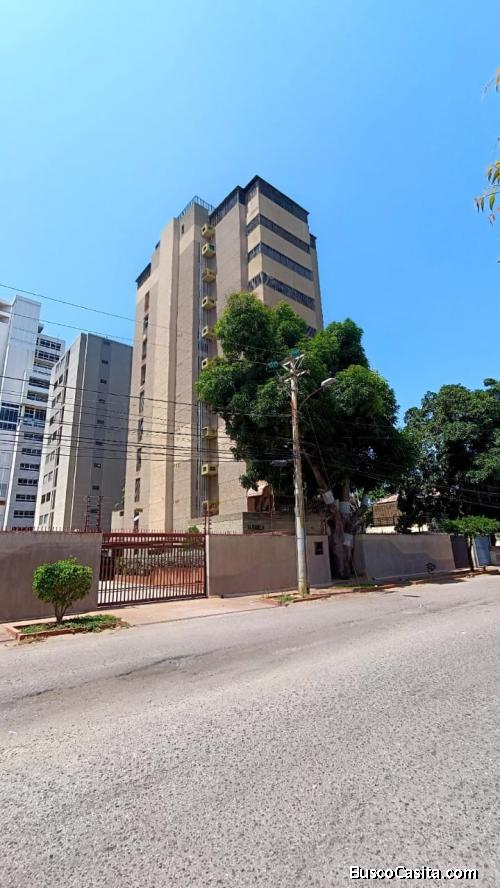 Apartamento Alquiler Maracaibo Edif. Almaden 130723