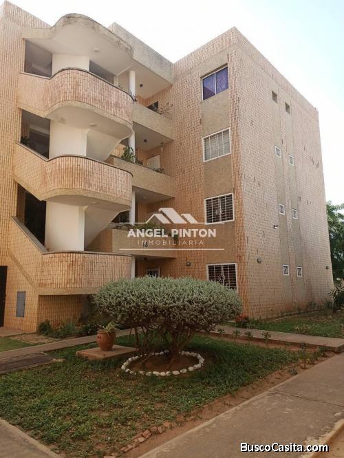 APARTAMENTO ALQUILER MILAGRO NORTE MARACAIBO API 4296 ELIDA HERNANDEZ ANGEL PINTON FS T. W.