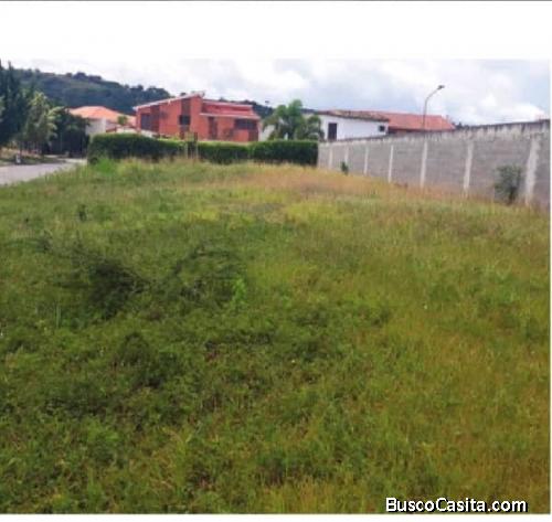 Amplio Terreno En Zona Privilegiada De Barquisimeto. Conjunto Residencial La Segoviana