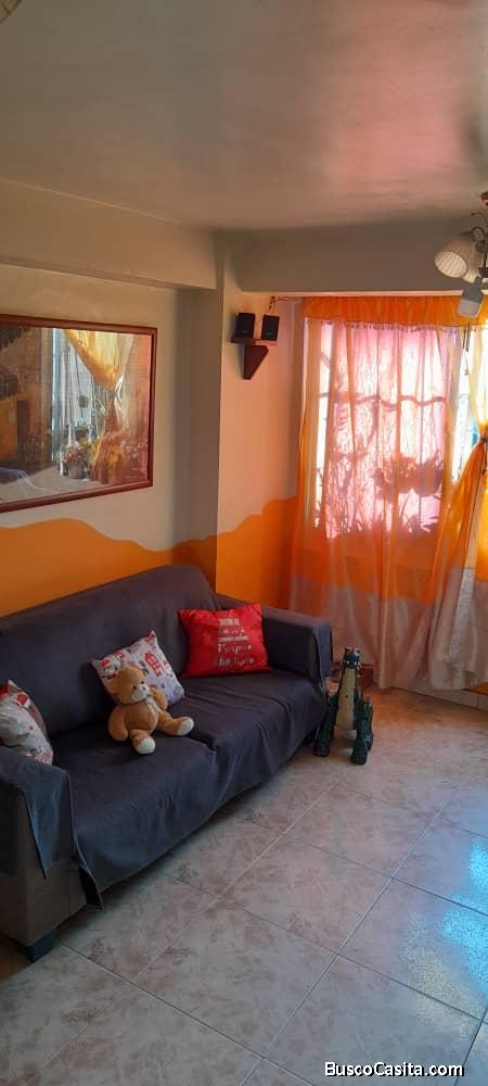 HERMOSO Y ACOGEDOR APARTAMENTO 53Mtrs 2H 1B 1PE SANTA ROSA VALENCIA