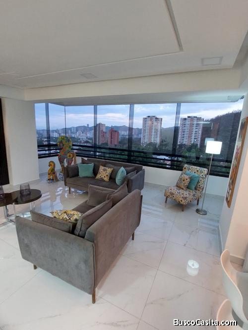 SKY GROUP PLATINUM Vende hermoso Apartamento Ubicado en El Parral, Res Imola