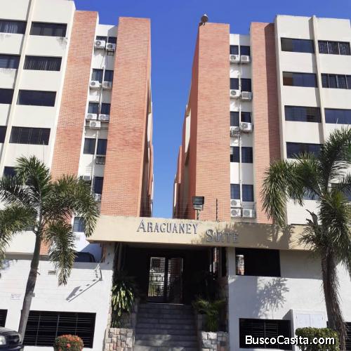 Venta Apartamento Resid. Araguaney Suites, Urb. Tazajal