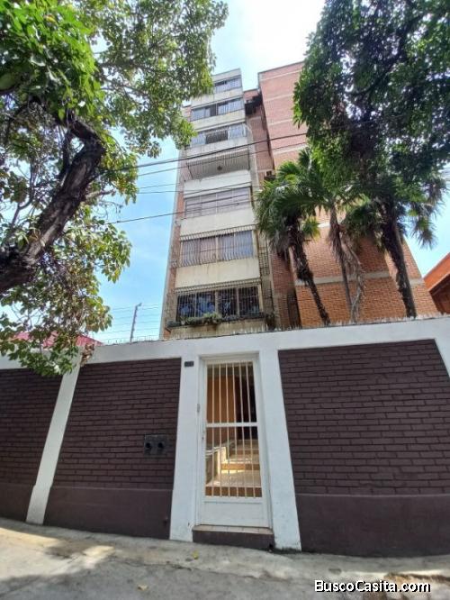 Soraya Blanco Vende Apartamento En Av Lara Este De Barquisimeto.