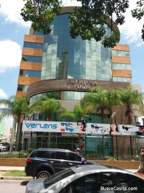 Eglée Suárez vende local para oficina de 50 m2 en C.C. Trigaleña Plaza. Valencia.