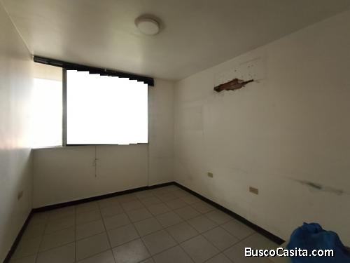 Venta de linda Oficina de 57mts2 en Los Caobos