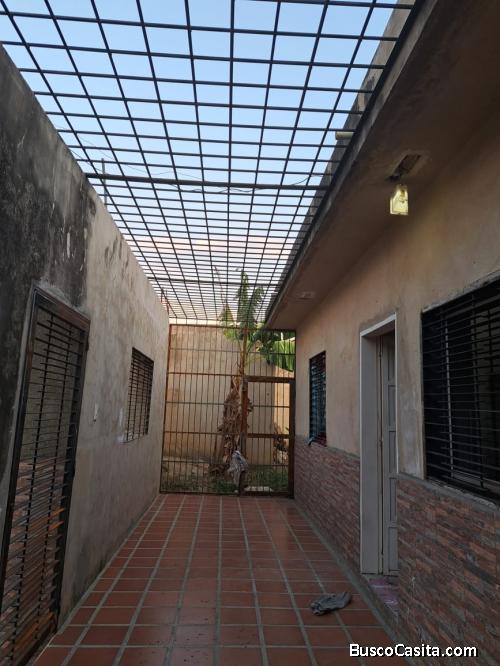 Venta Casa Urb. La Barquereña, Los Caobos